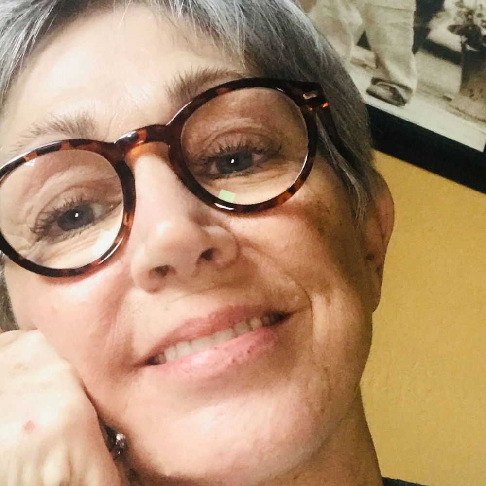 Meet your Posher, Saundra
